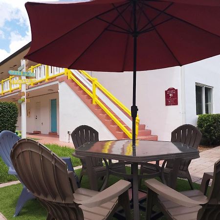 A4 - Endless Summer Rentals - Downtown Apartment Near Park, Ports, And Beach Fort Lauderdale Exterior photo