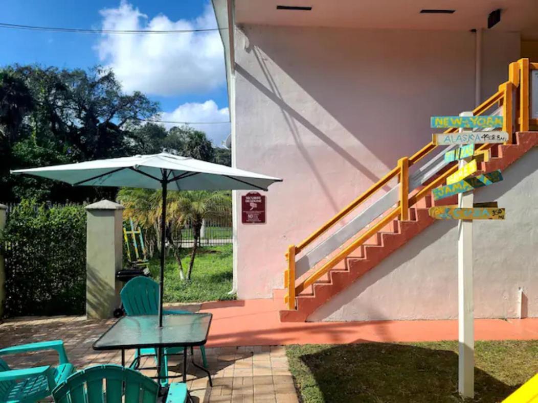 A4 - Endless Summer Rentals - Downtown Apartment Near Park, Ports, And Beach Fort Lauderdale Exterior photo